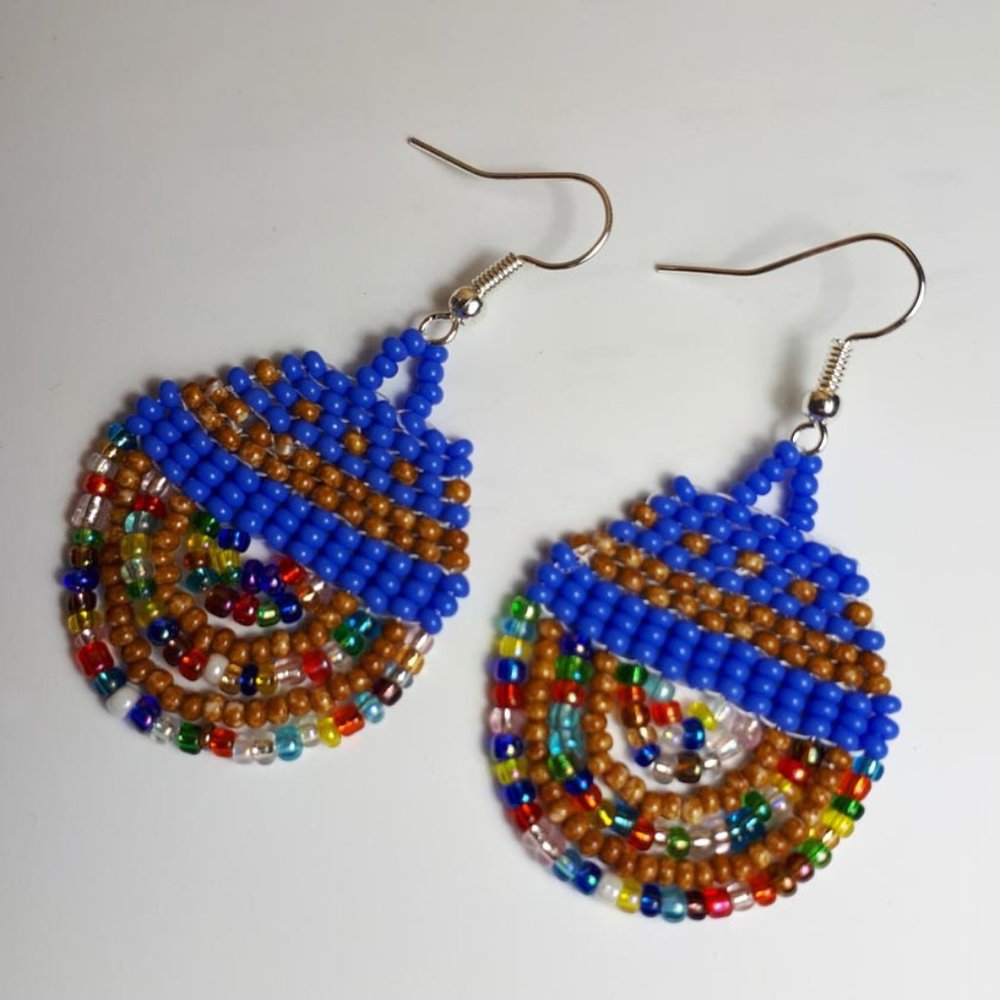 Handcrafted glass beaded earrings. Fiesta design.